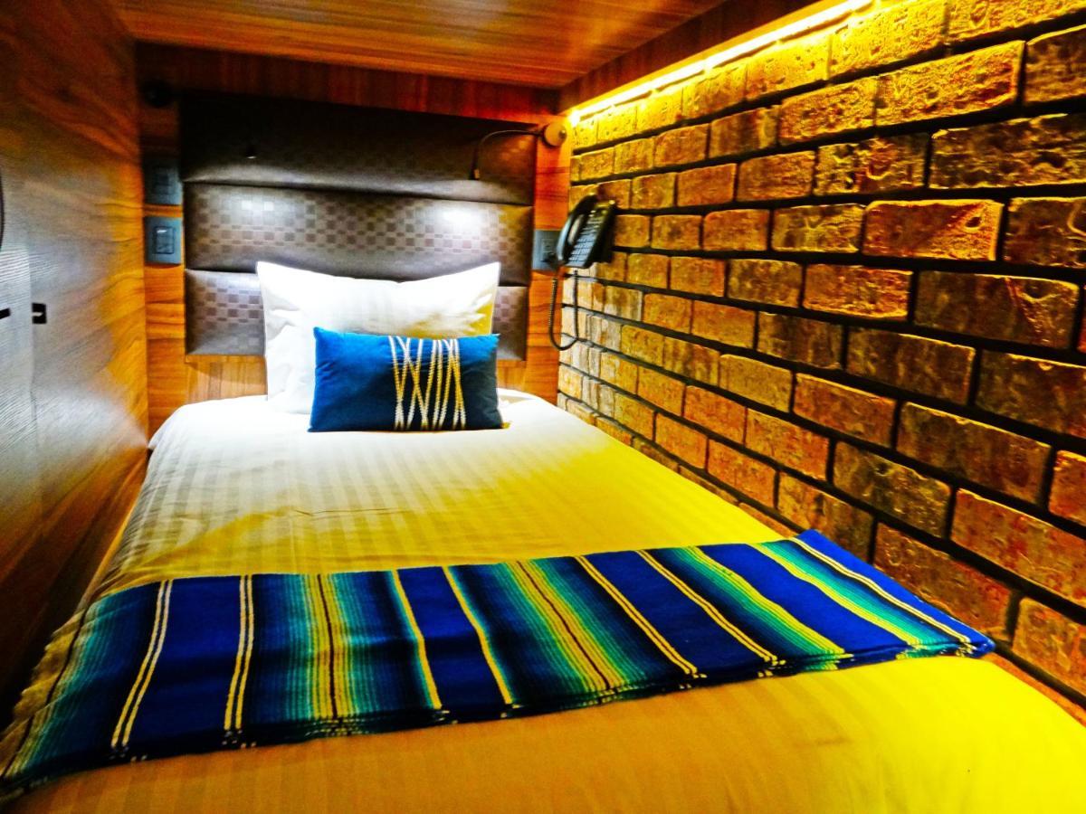 Cadillac Cocoon Beds Мехико Экстерьер фото